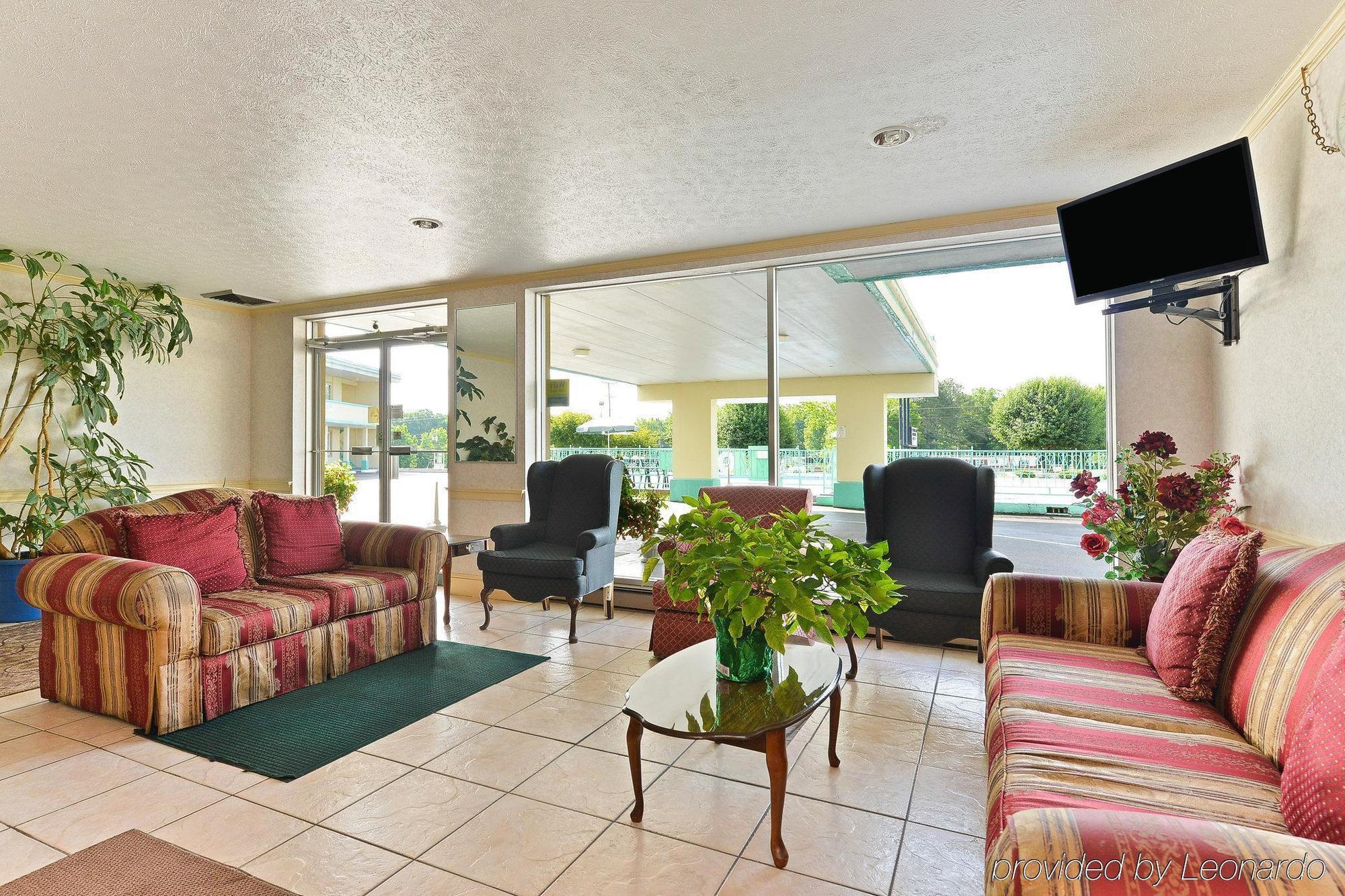 Americas Best Value Inn Suites Южен Бостън Екстериор снимка